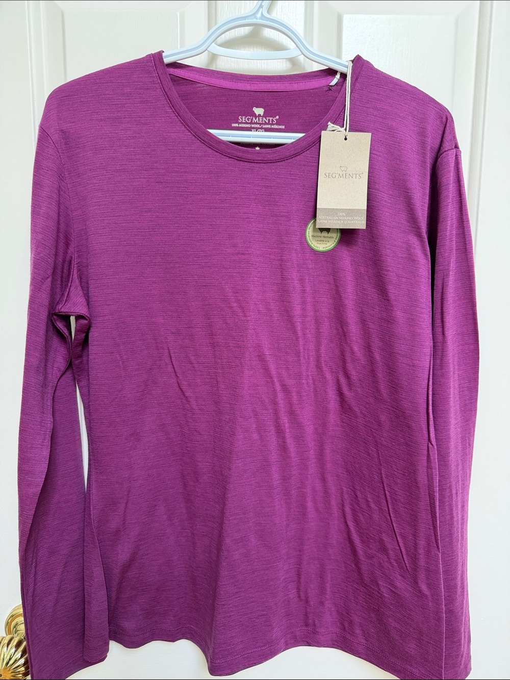 NWT (*flaw) sz XL 100% Merino Wool Women's Long-Sleeve Crewneck Top Berry Purple